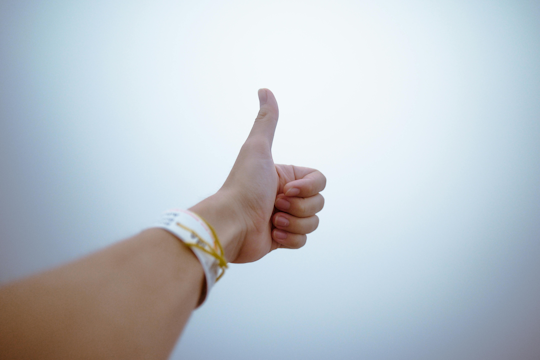 Image representing title 'Contextual Feedback & Reviews'